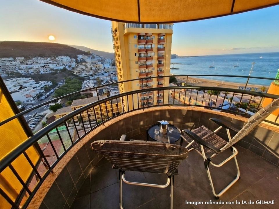 Lejlighed i Playa De Los Cristianos, Tenerife - foto 1